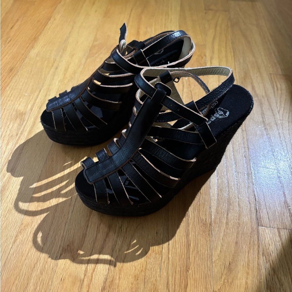 Elegant Black Strappy Wedge Sandals